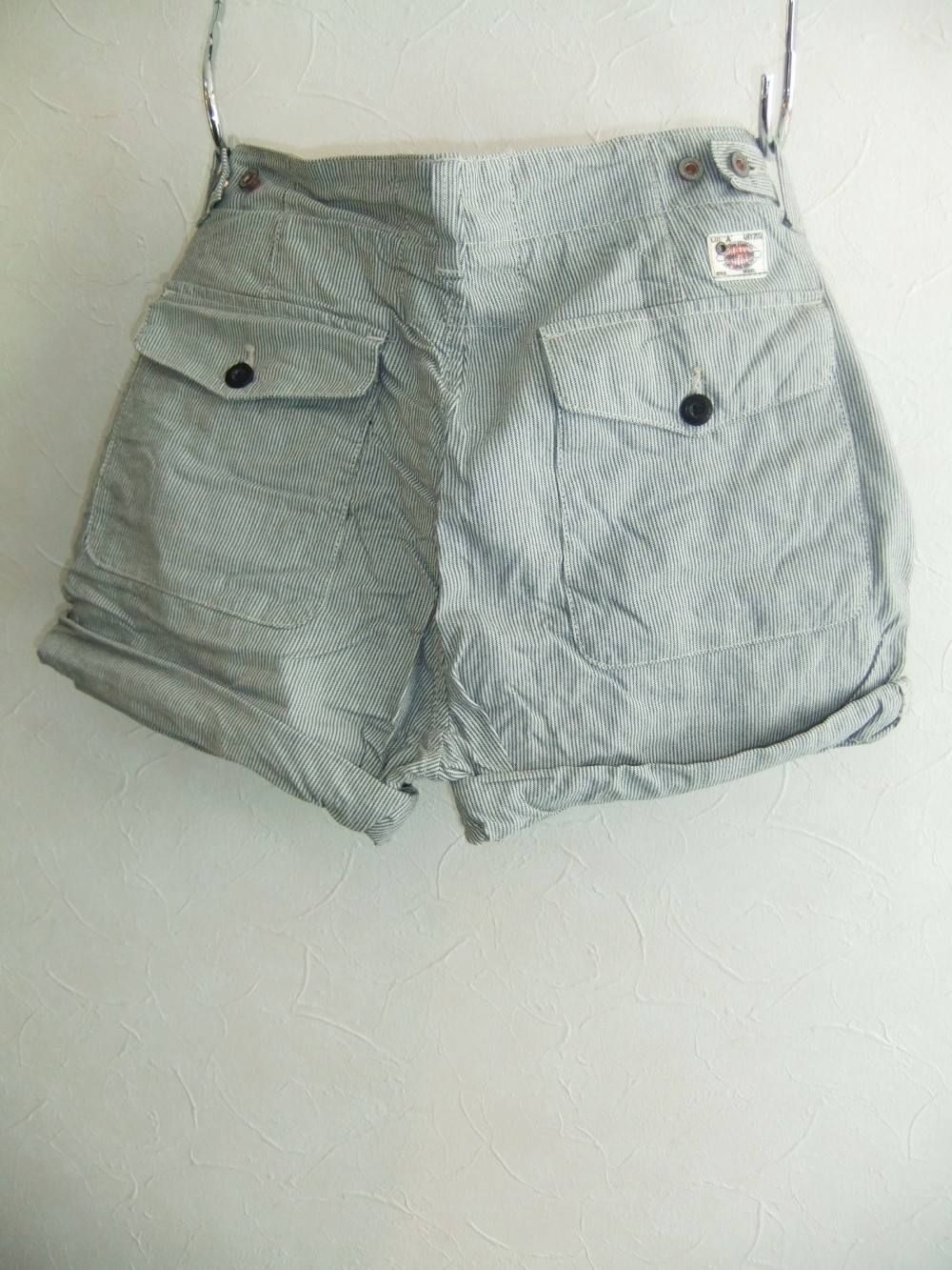 STRIPE SHORT PANT