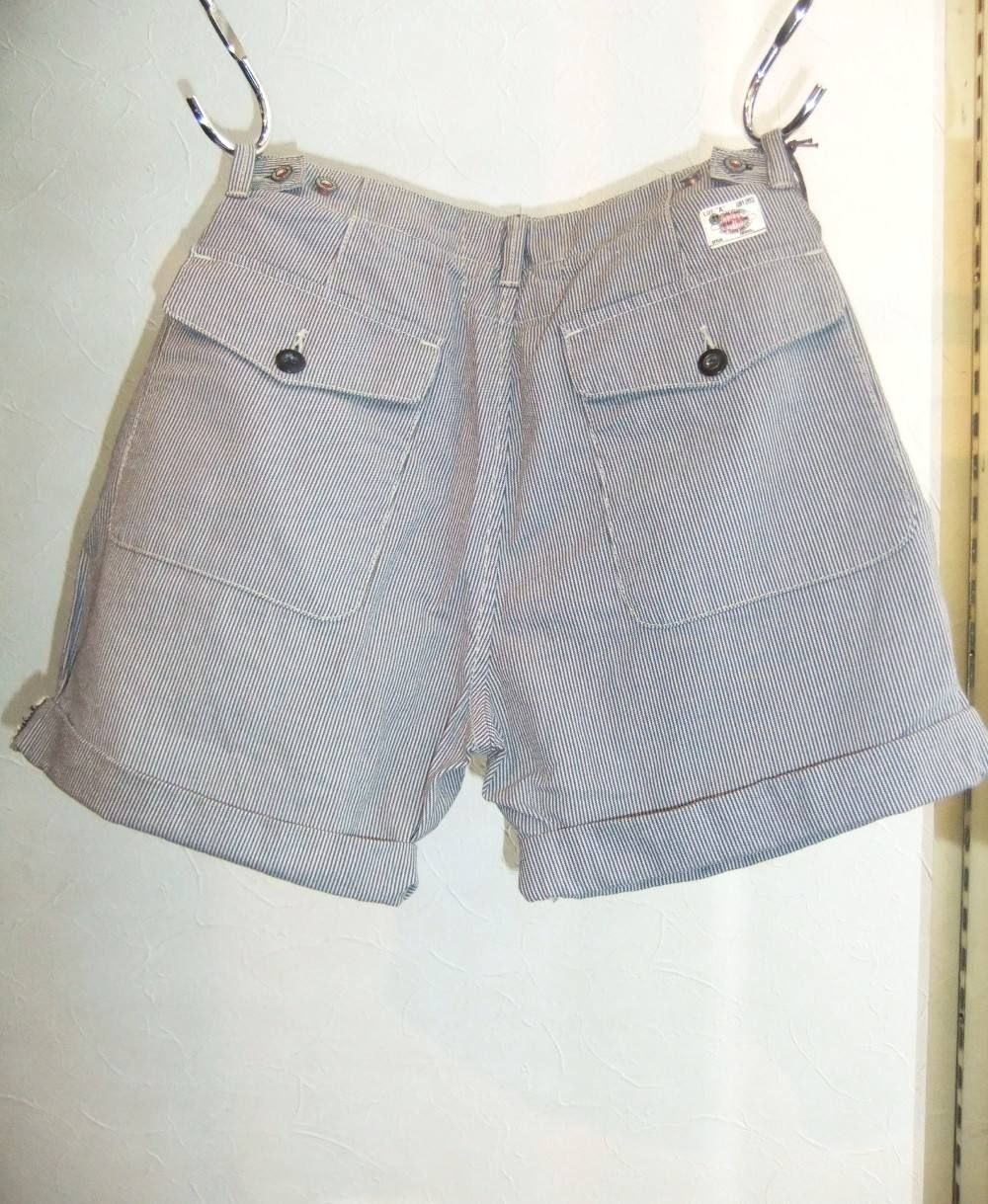 STRIPE SHORT PANT