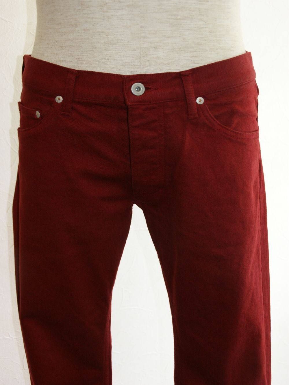 TARANTVLA  RED