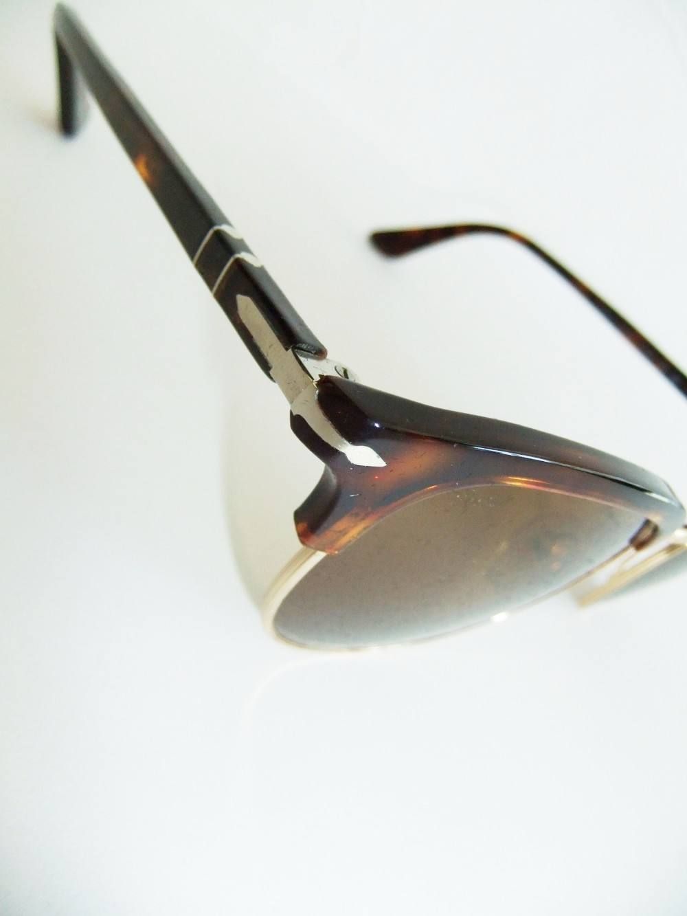 Persol      PO  3105S  24/33-51
