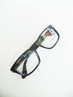 Persol      PO  3012V  95-52