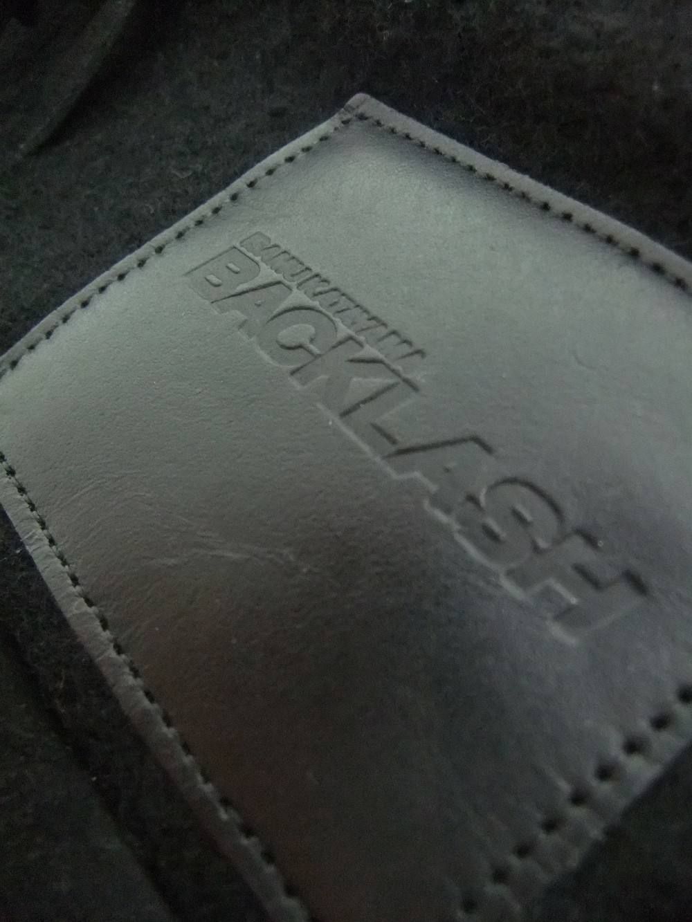 THE MAILMAN  213-01(BLACK)