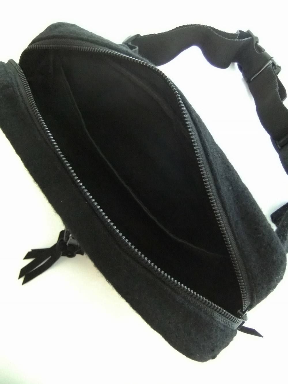THE MAILMAN  213-01(BLACK)
