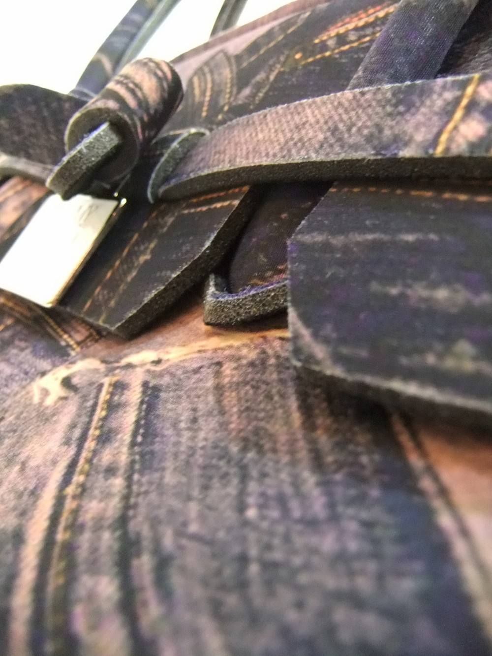 LIMITED & SPECIAL EDITION // JEANS (ICON)