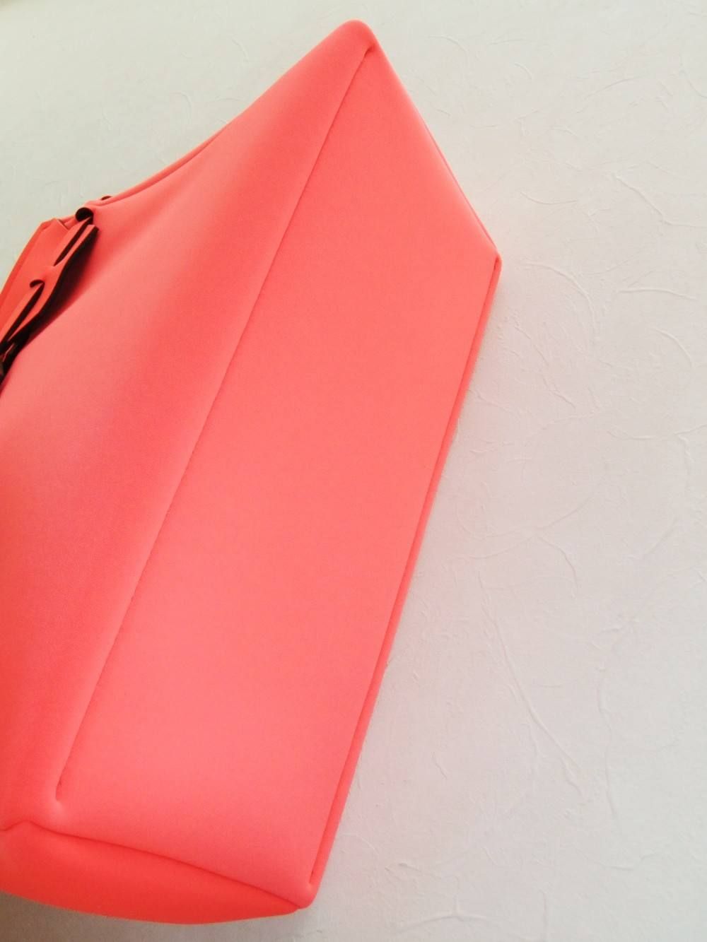 BAG WEEKENDER //LYCRA (GRANATINA)