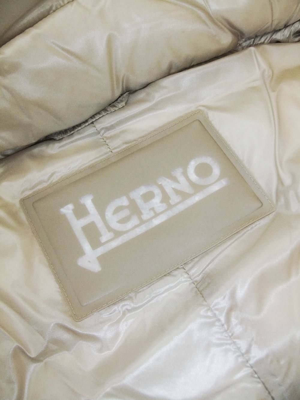 HERNO (ヘルノ) ウェストシェイプ ロング ダウン コート