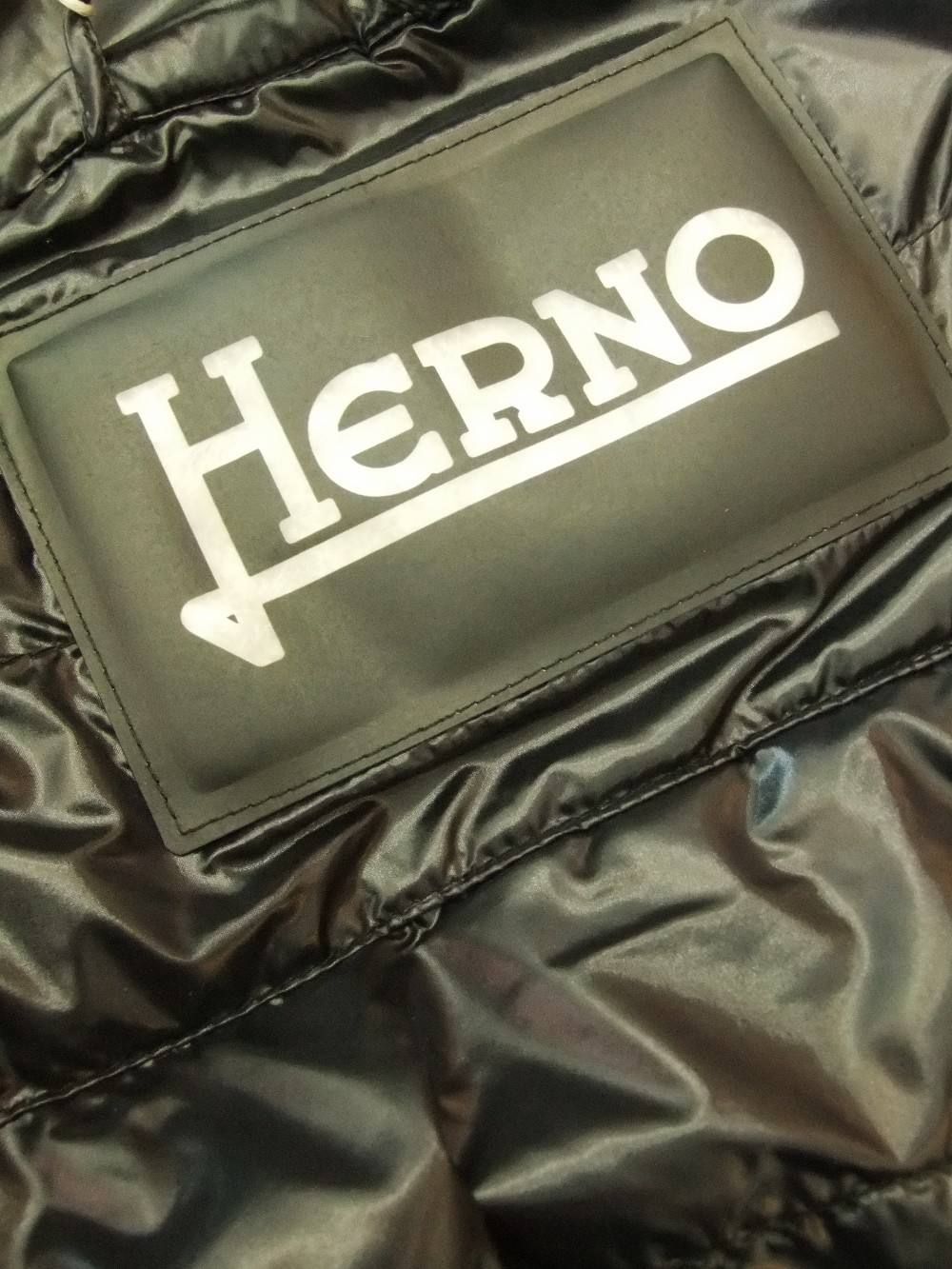【LADIES】 HERNO (ヘルノ) インナー ダウン ベスト ブラック