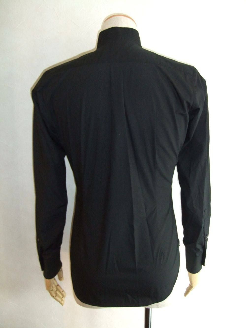 WING COLLAR WITH FRONT PANEL
