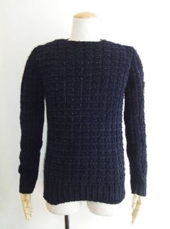 CREW NECK KNIT SWEATER