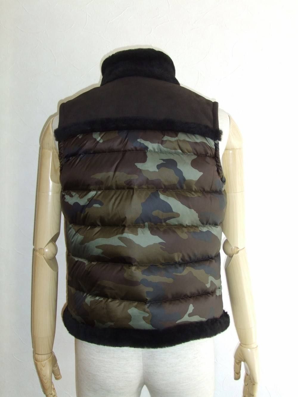 ALBERTO GILET