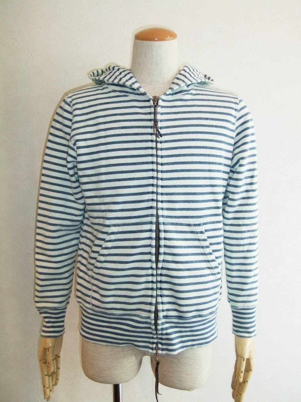 INDIGO BORDER ZIP UP HOODIE