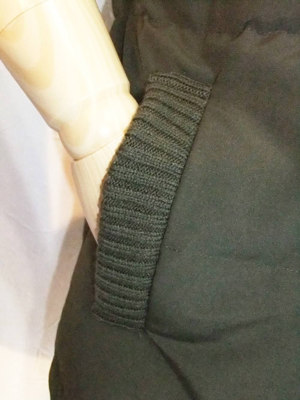 ダウンベスト