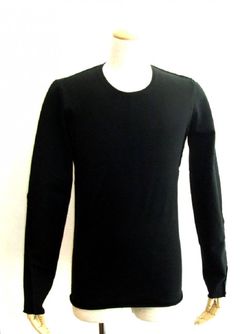 Cut Tuck Crew L/S (Black)