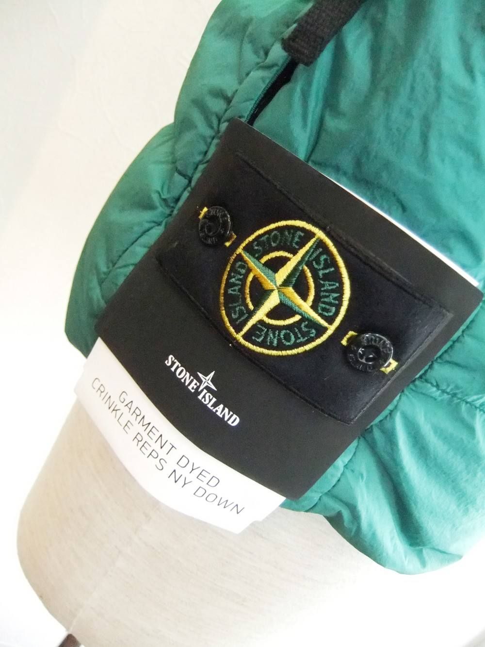 STONE ISLAND (ストーンアイランド) ダウン ベスト