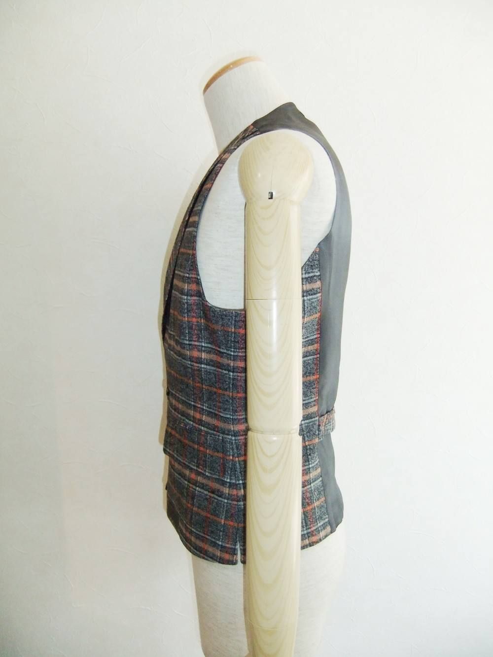 CHECK GILLET