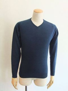 ウールV-NECK  (秋冬)
