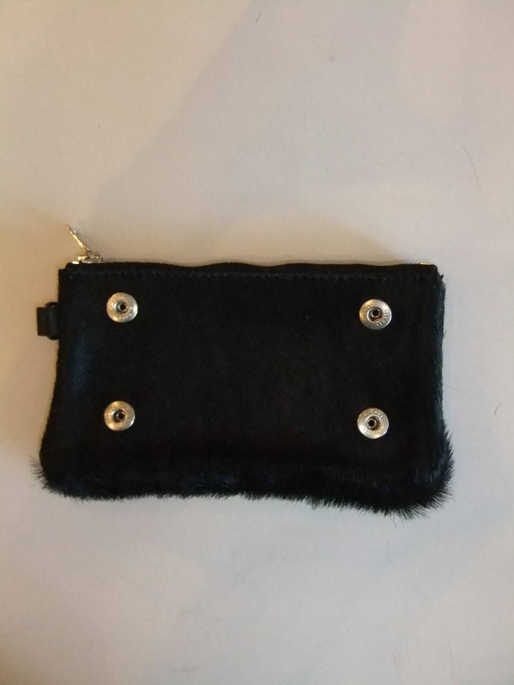 HAIR CARF POUCH