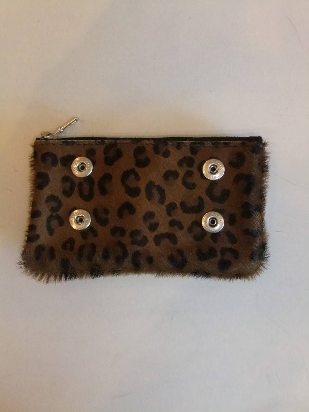 HAIR CARF POUCH