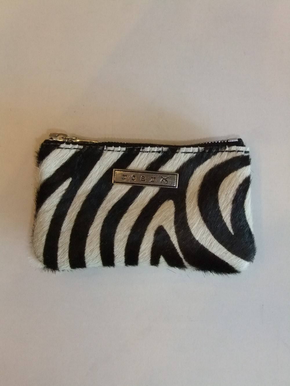 HAIR CARF POUCH