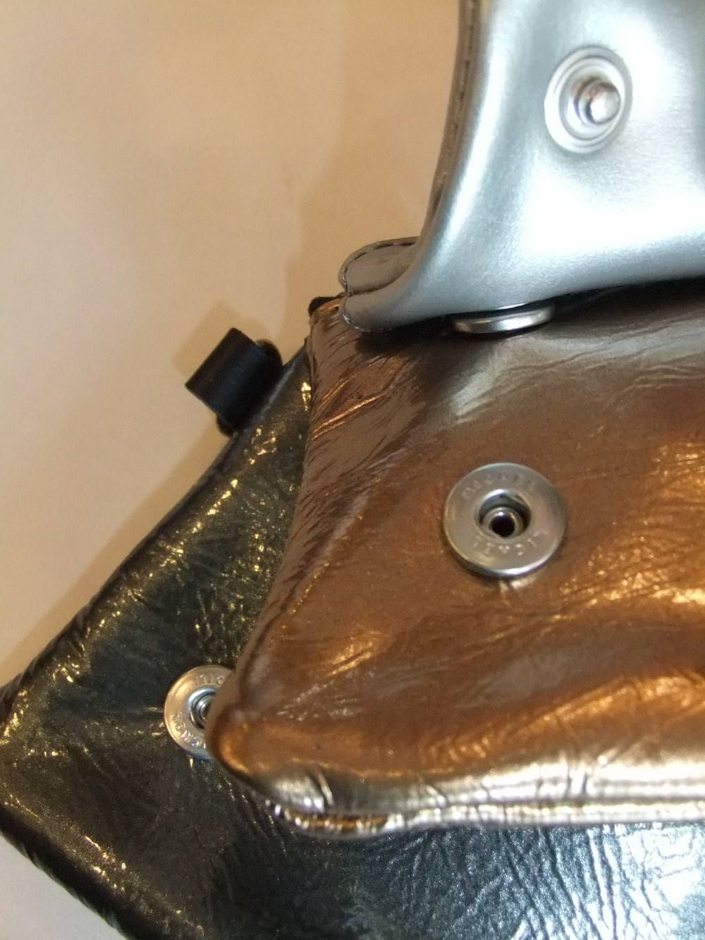 COW LEATHER POUCH