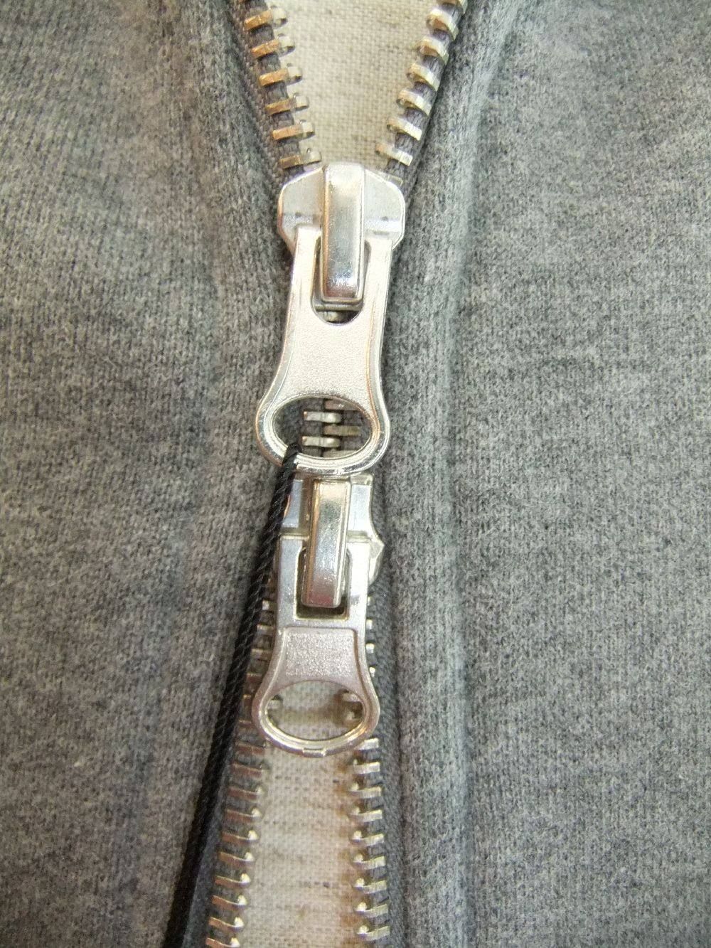 ZIPパーカー Grey