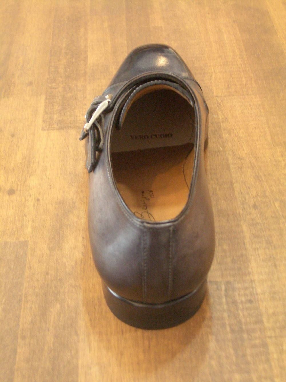 London G1126-CB01 (BLACK)