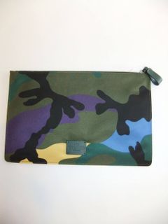 CLUTCH BAG