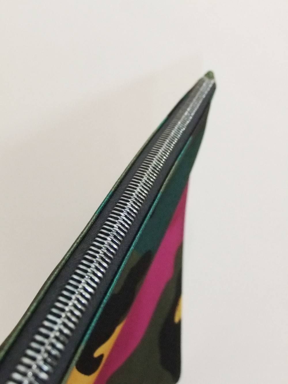 CLUTCH BAG