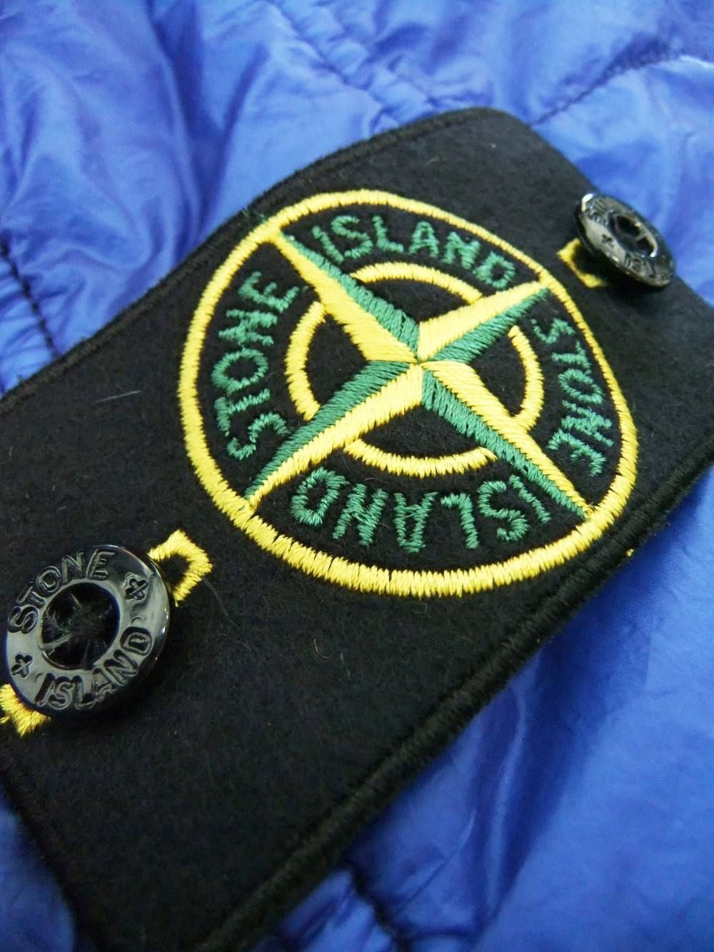 STONE ISLAND　ストーンアイランド ダウンベスト　Mサイズ　刺繍ロゴ