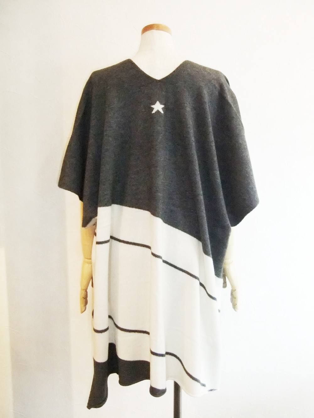 CASHMERE INTARSIA PONCHO(BE)