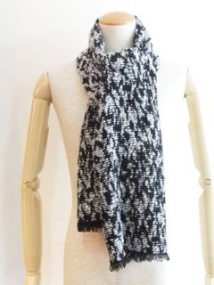 KNIT JACQUARD STOLE