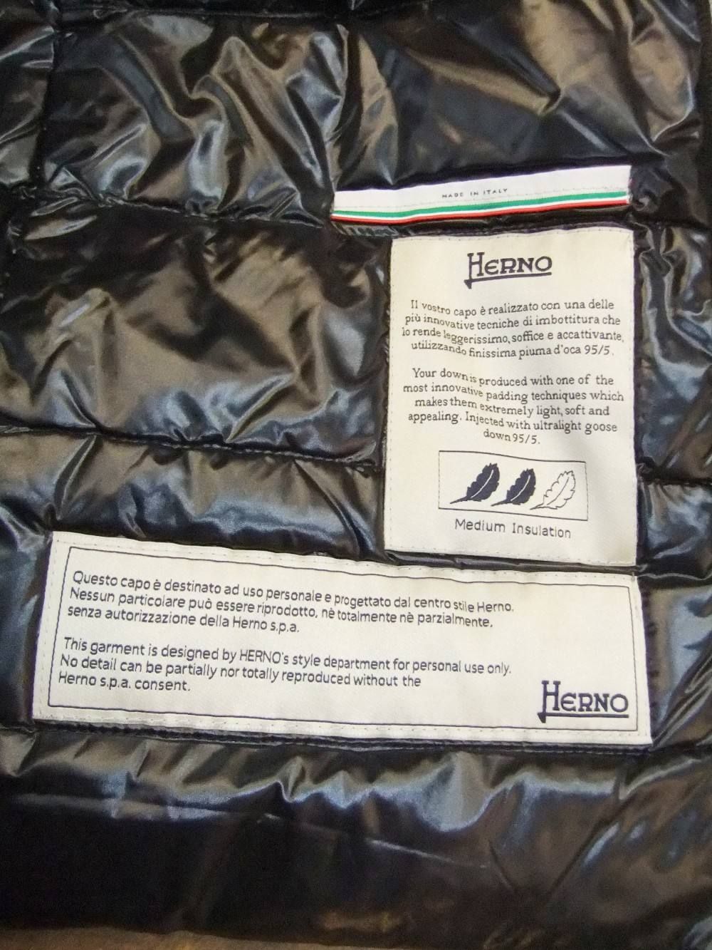 HERNO (ヘルノ) ラメ ニット 半袖 ショート ダウン ジャケット