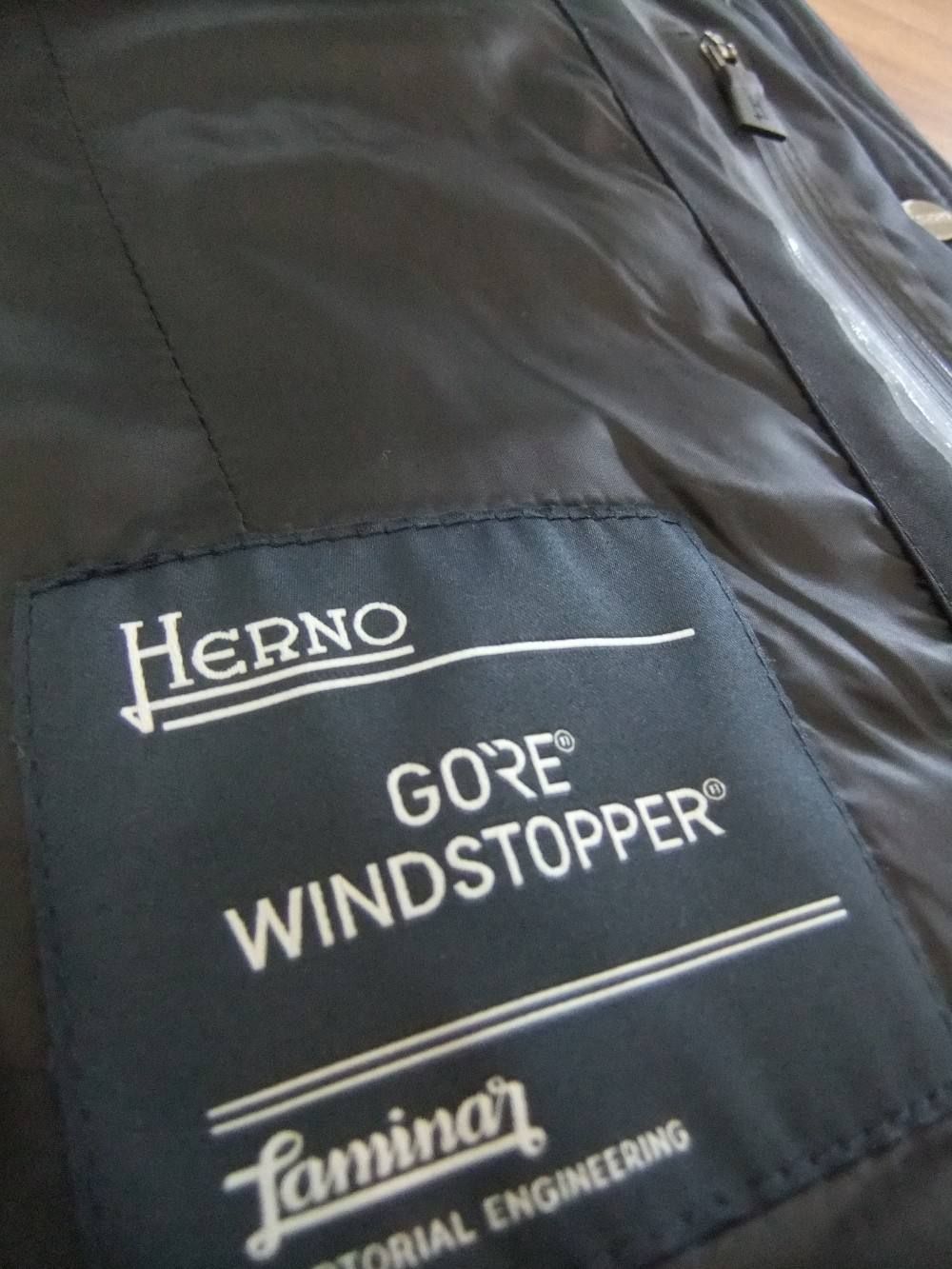 HERNO (ヘルノ) ゴアテックス ダウン ベスト
