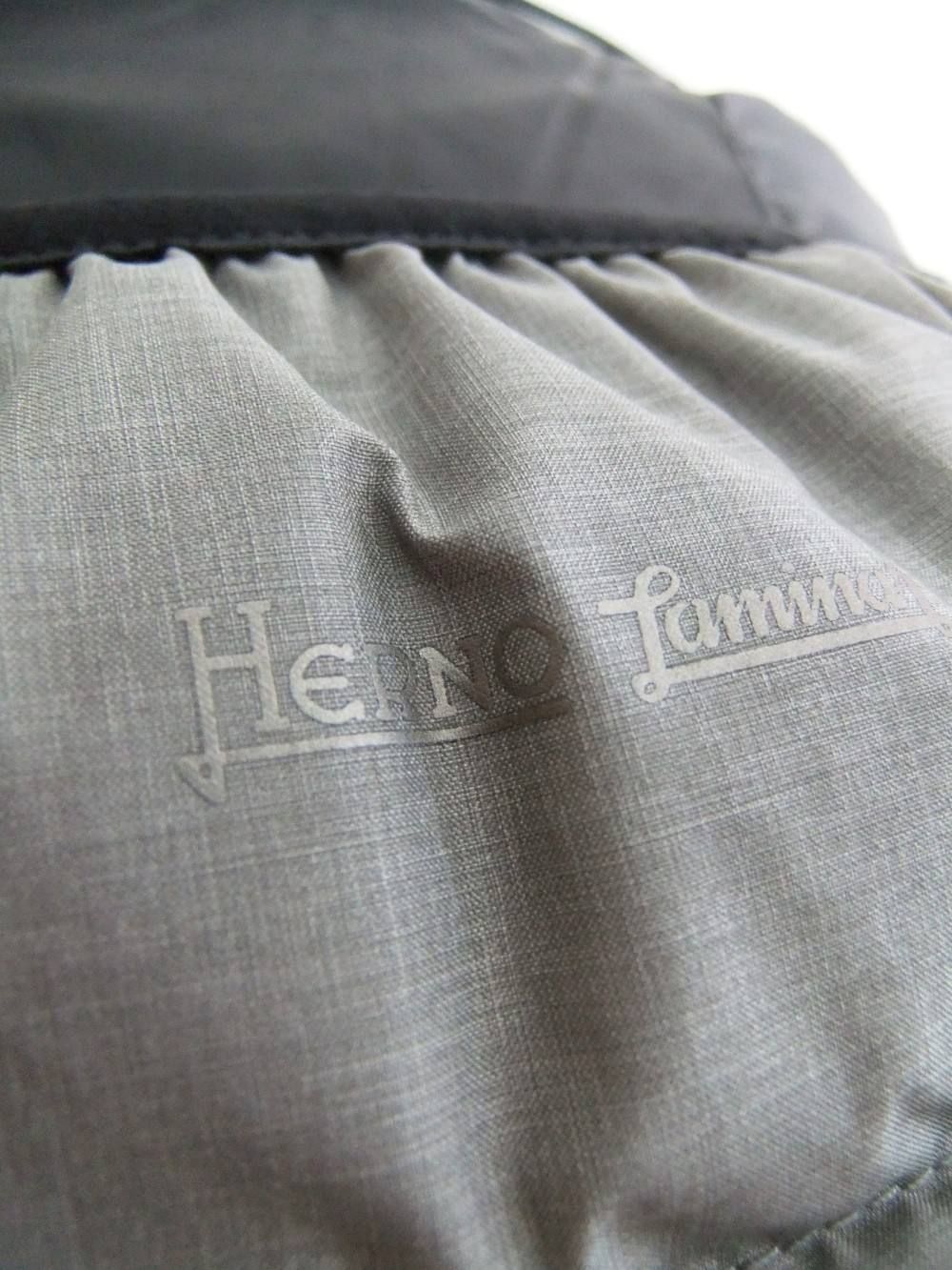 HERNO (ヘルノ) ゴアテックス ダウン コート