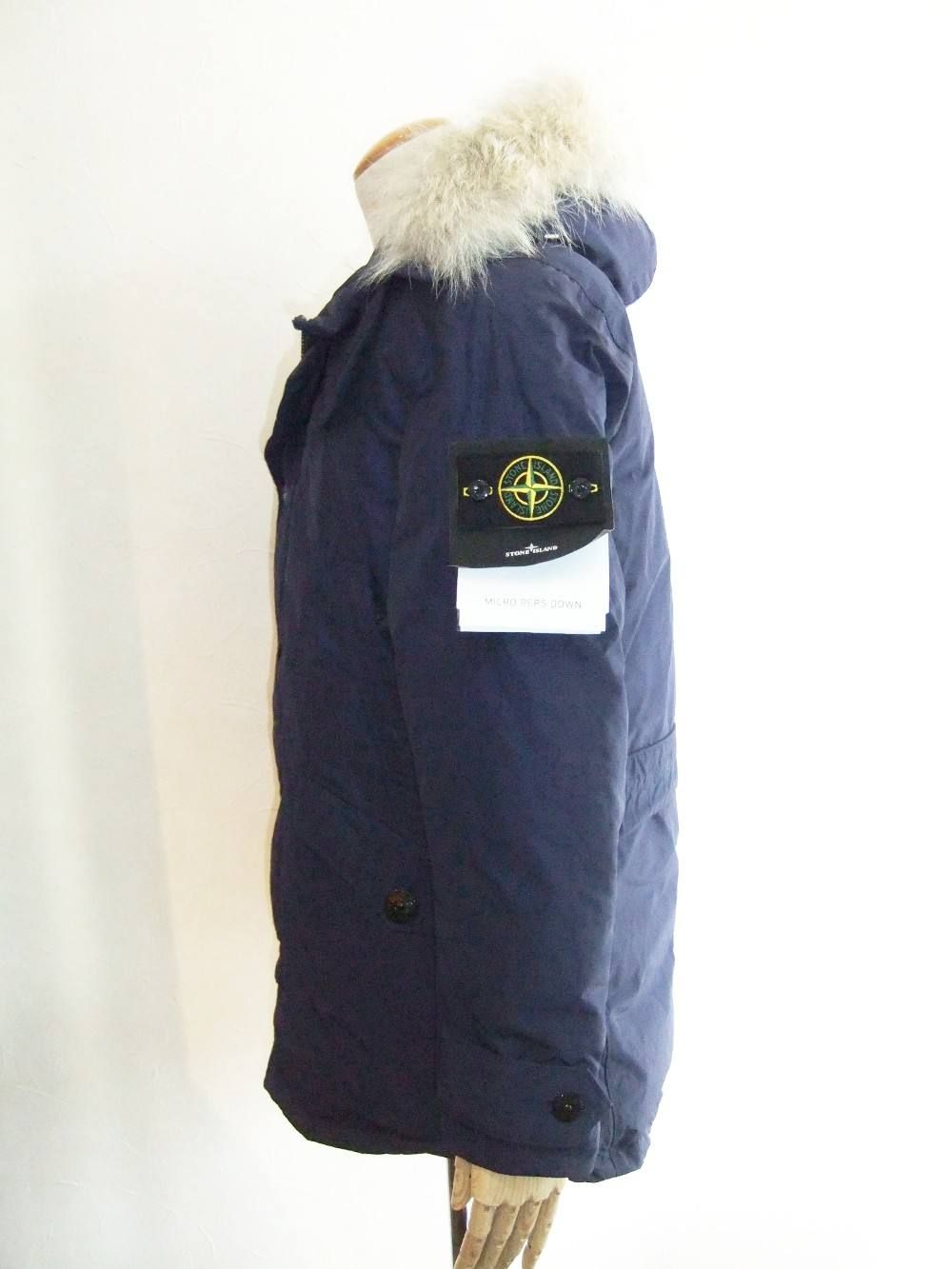 STONE ISLAND (ストーンアイランド) ファー付き ダウン パーカー