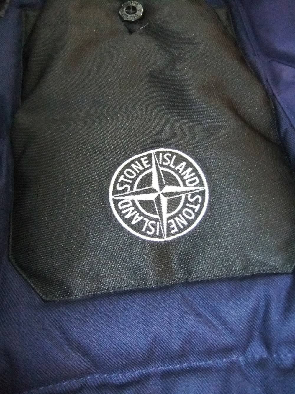 STONE ISLAND (ストーンアイランド) ファー付き ダウン パーカー