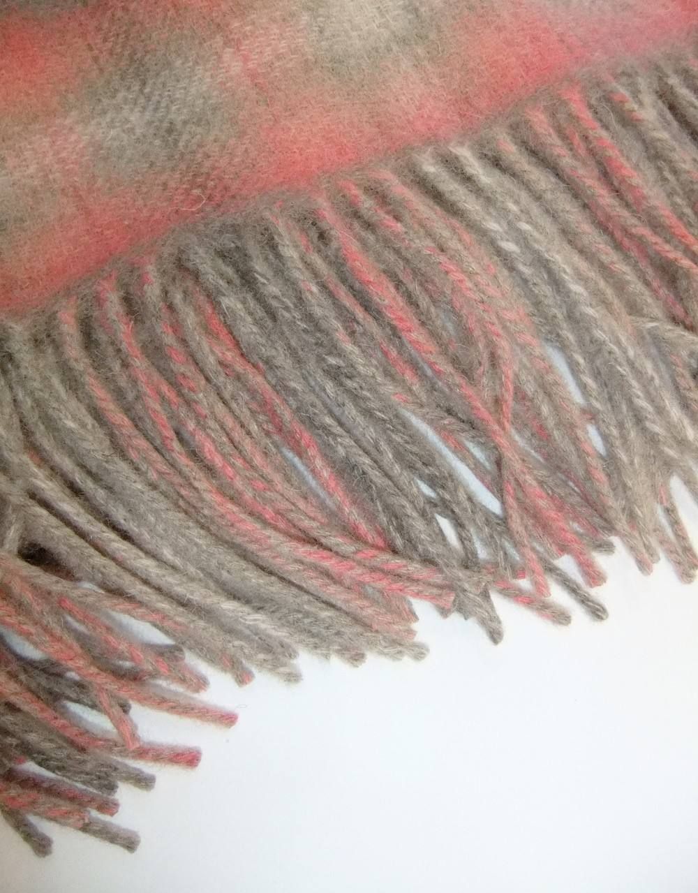 FOX FUR CHECK STOLE