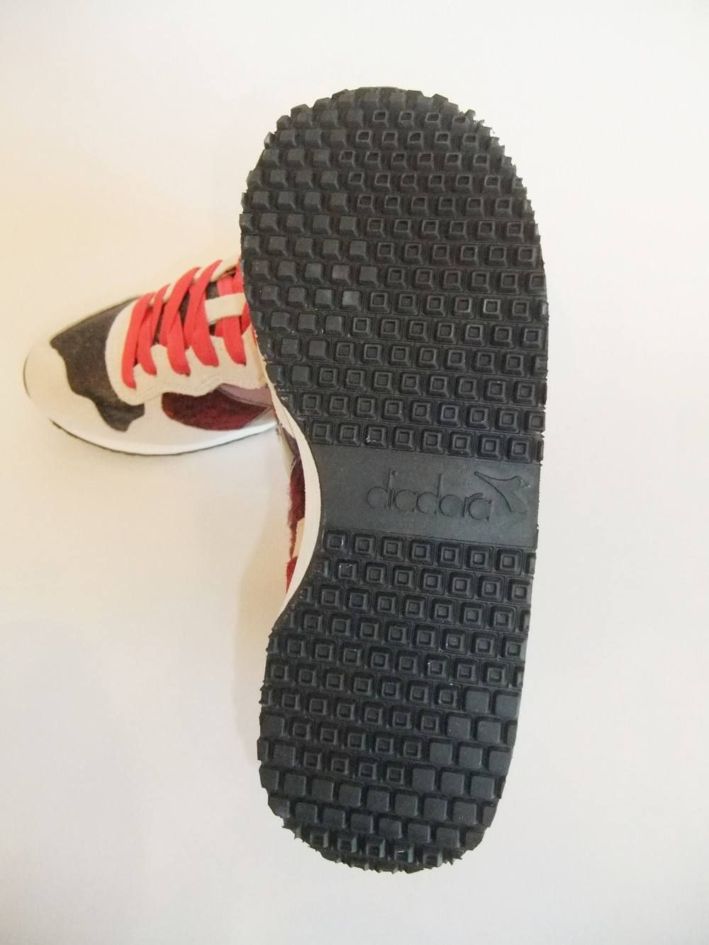 diadora (ディアドラ) レザー スニーカー レッド × 裏ボア