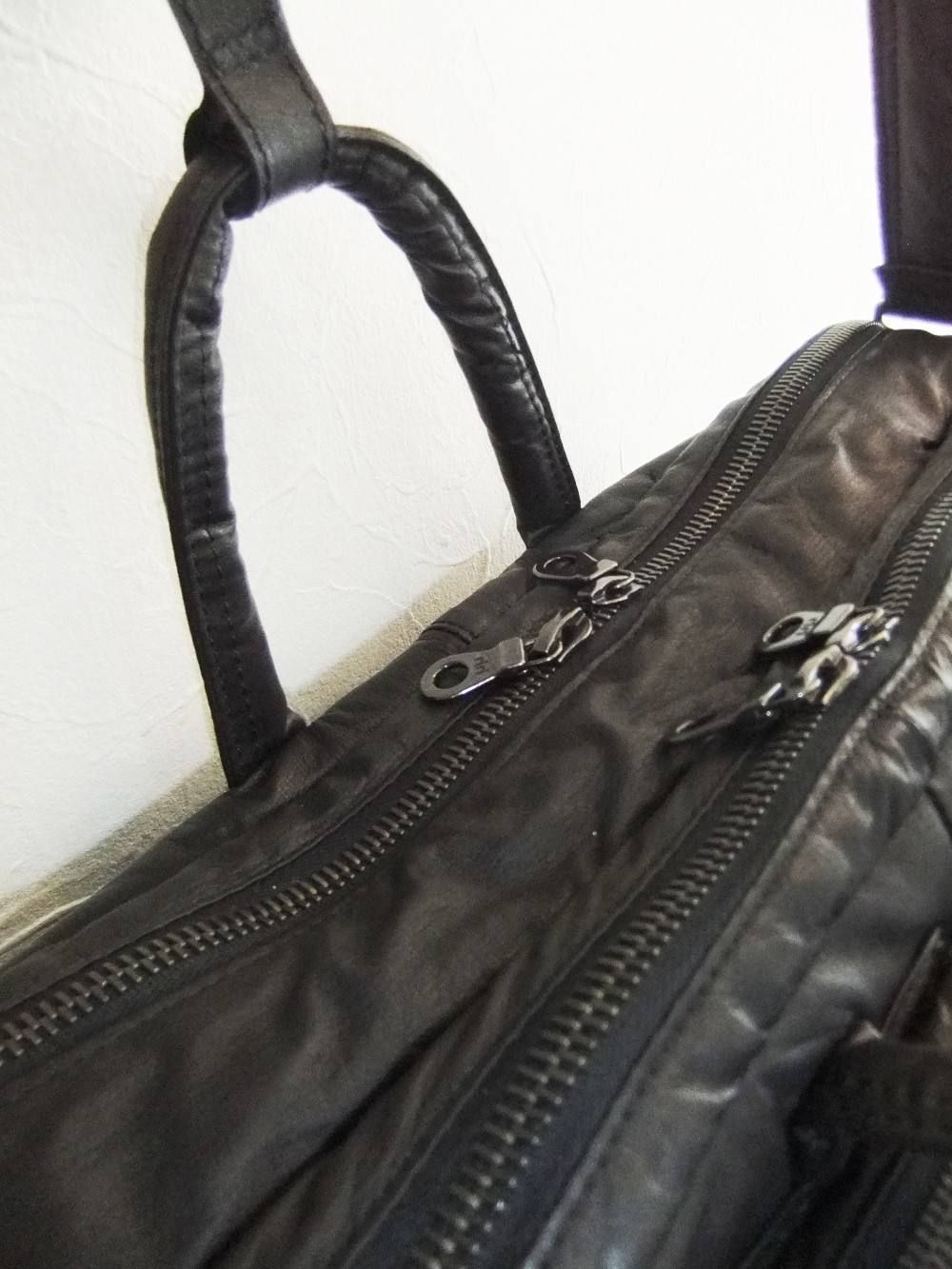 KANGAROO LEATHER  SHOULDER BAG