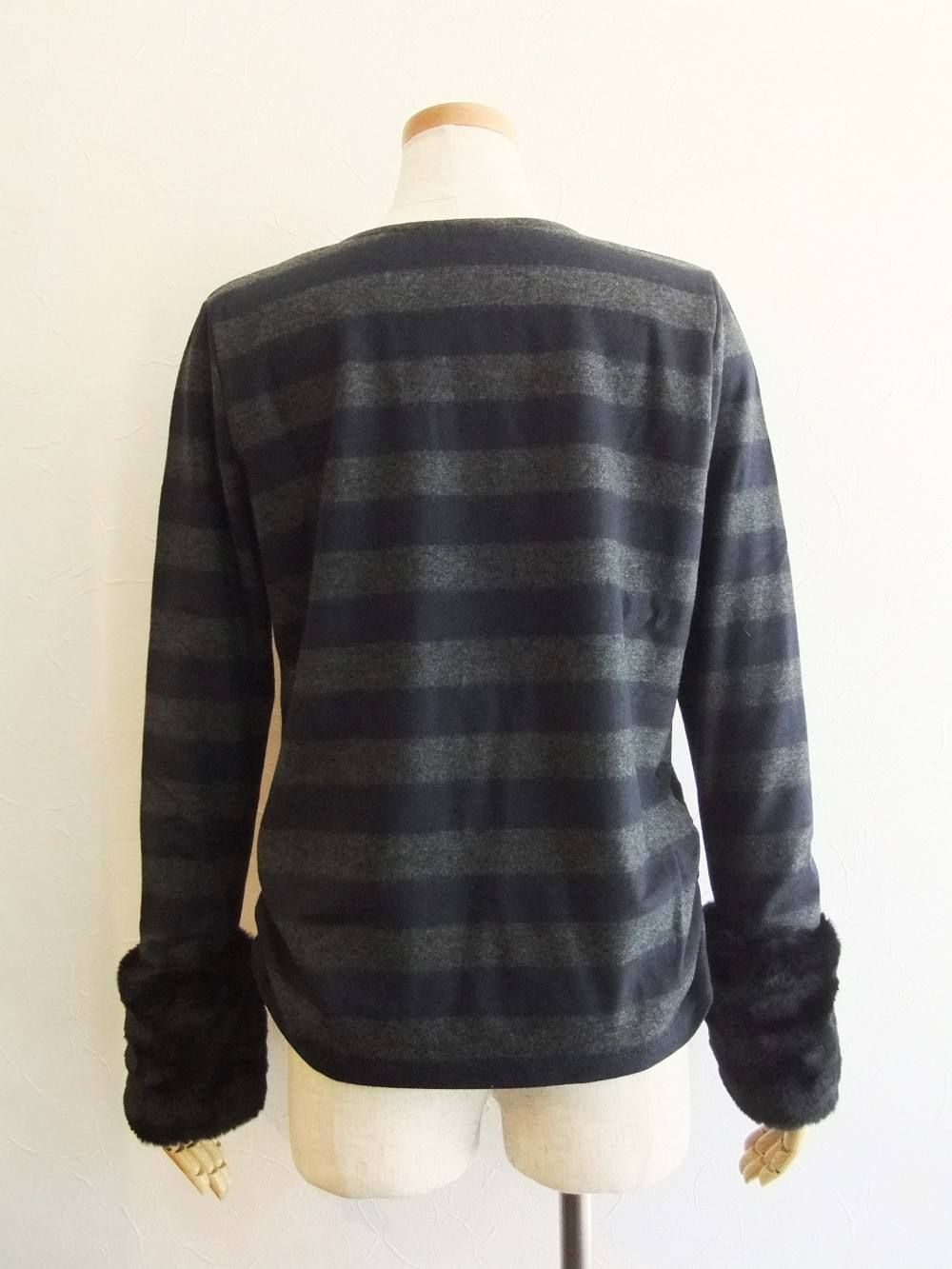 FUR CUFFS BORDER PULLOVER