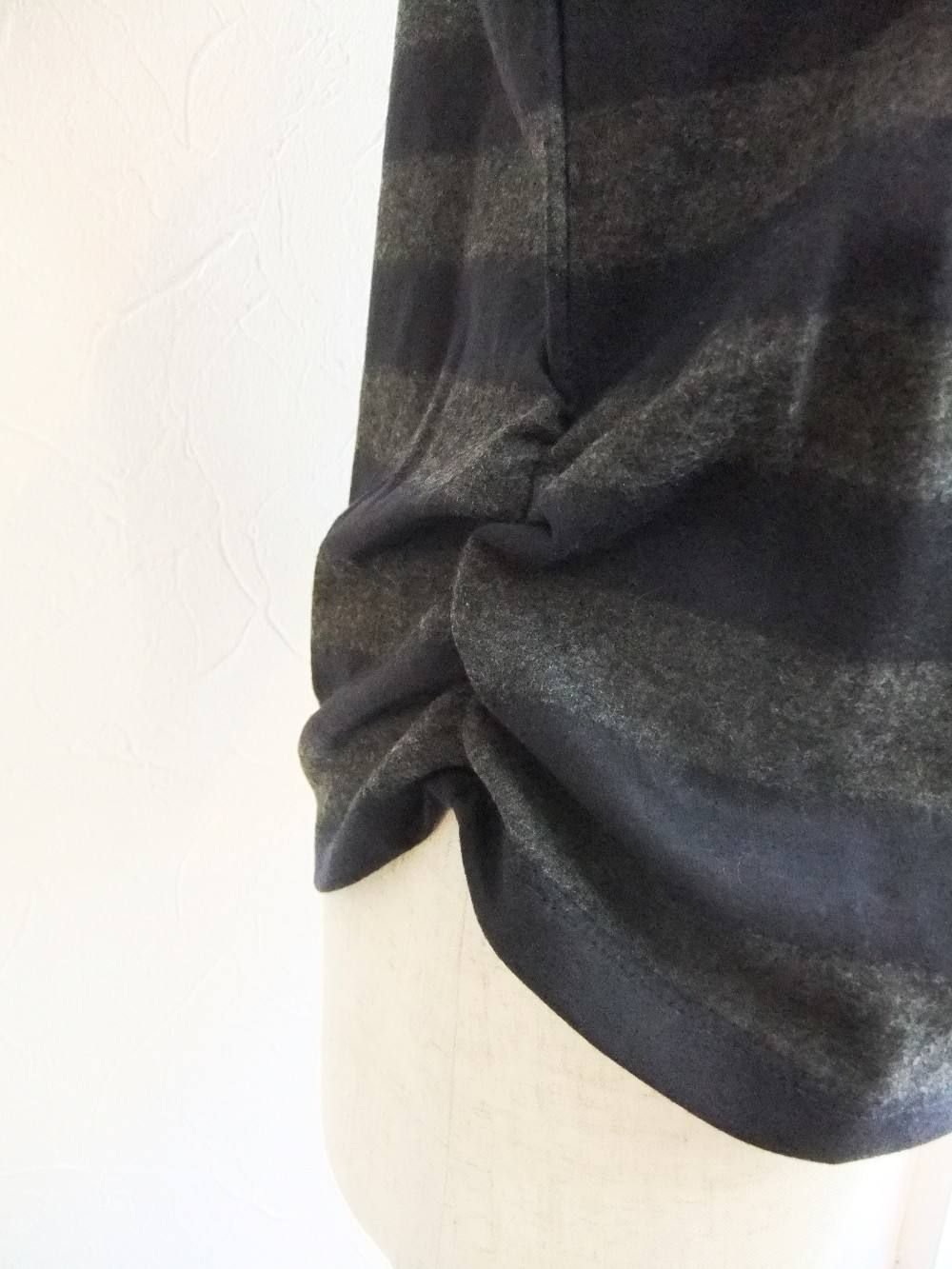 FUR CUFFS BORDER PULLOVER