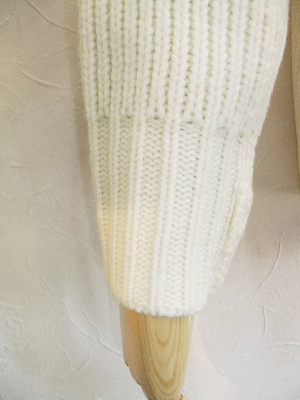 KNIT PULL OVER