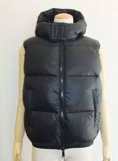 DOWN VEST