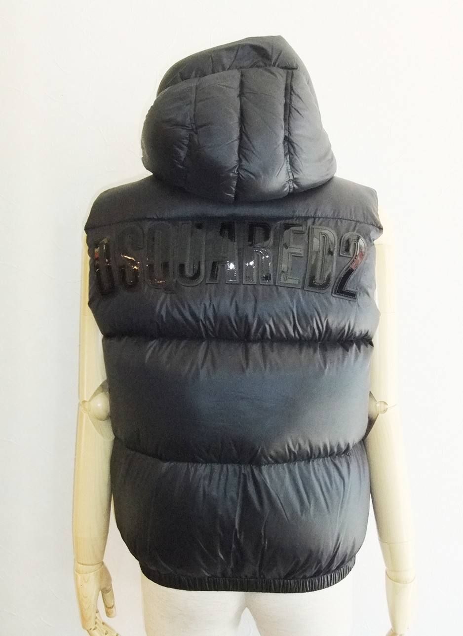 DOWN VEST