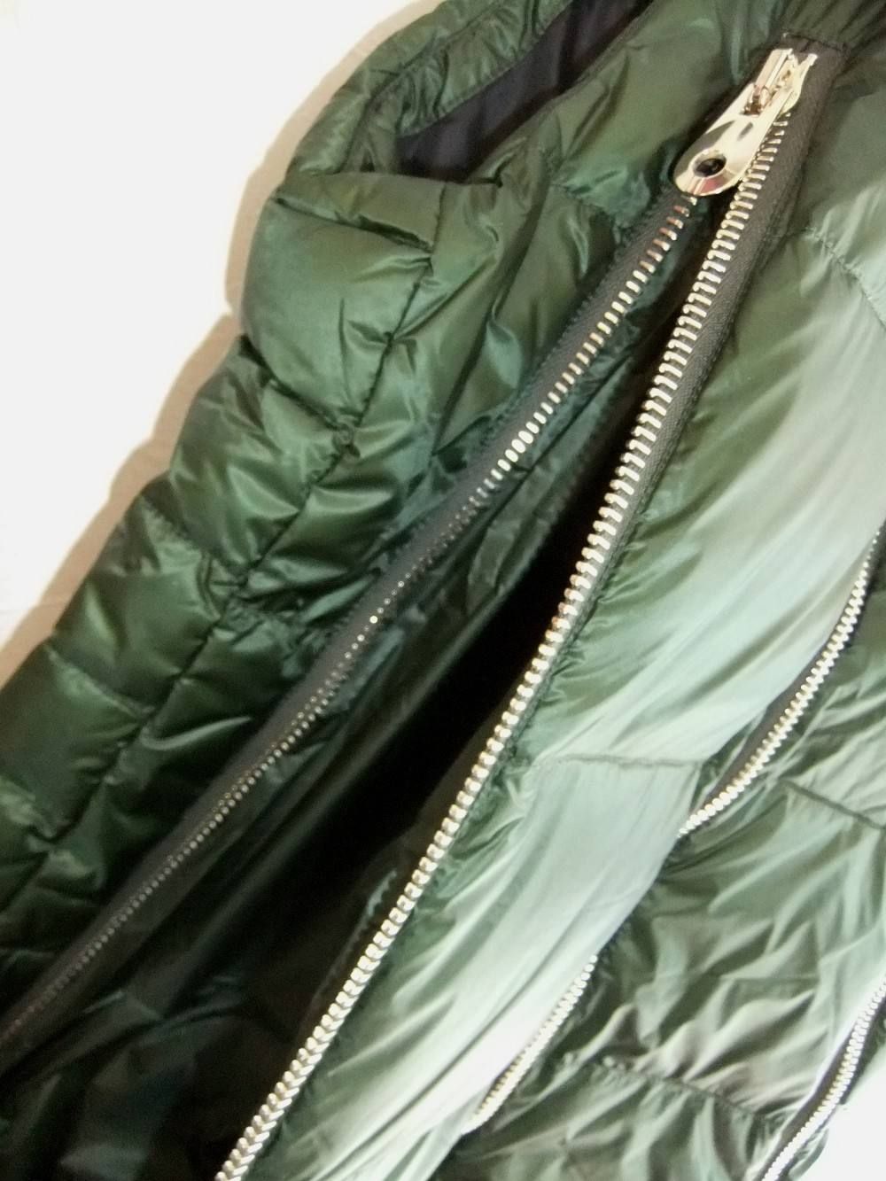 ZIP DOWN VEST