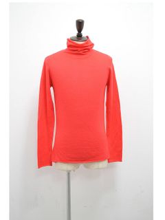 HI NECK KNIT