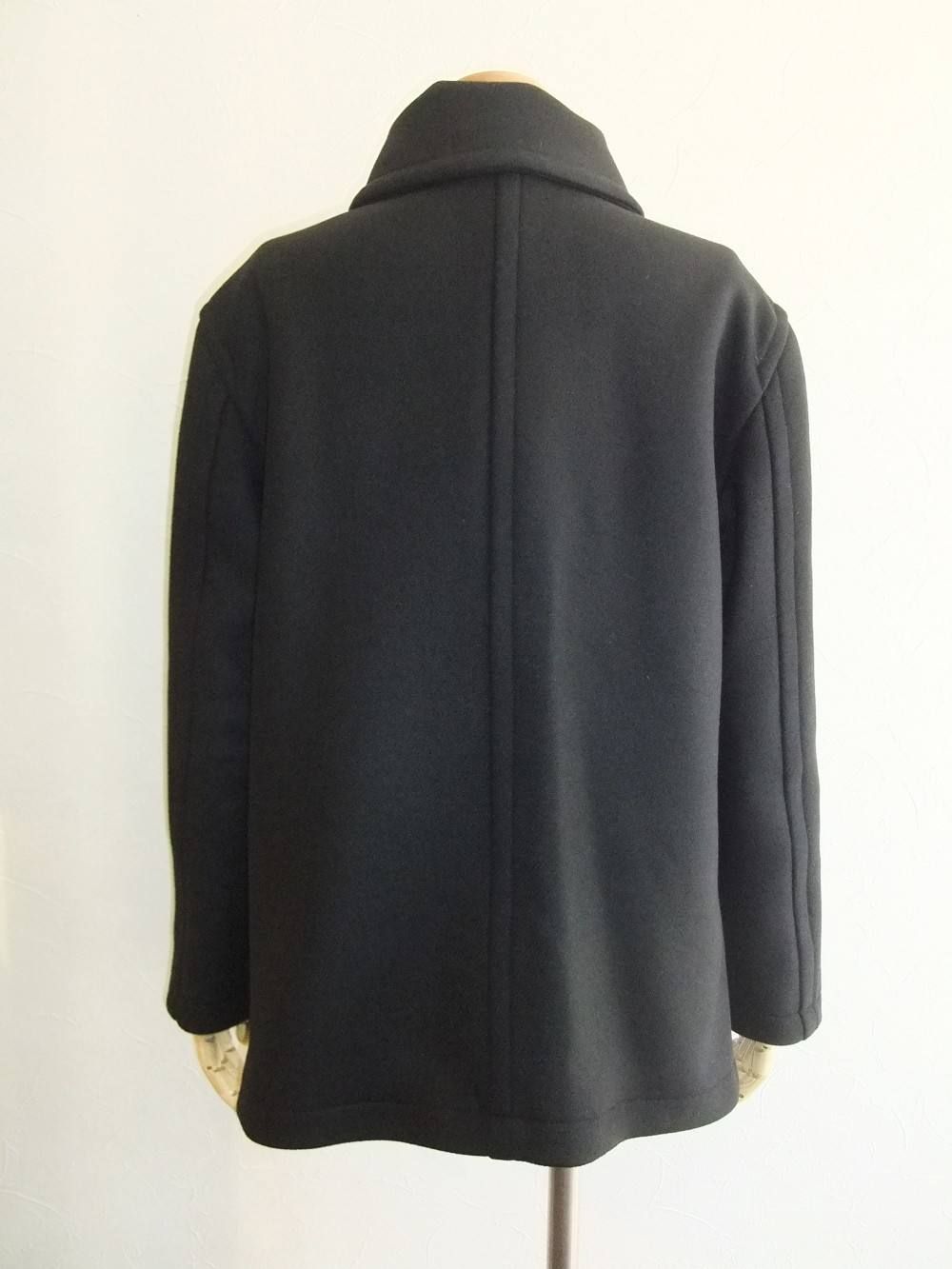 P COAT (BLACK)