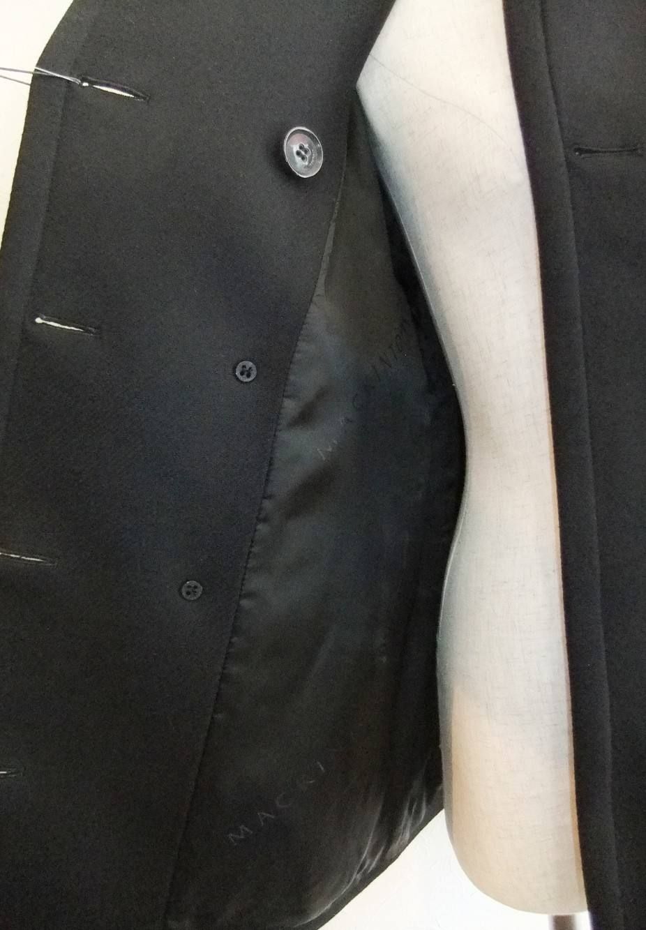P COAT (BLACK)