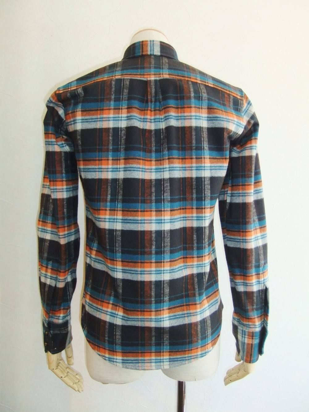 CHECK SHIRT