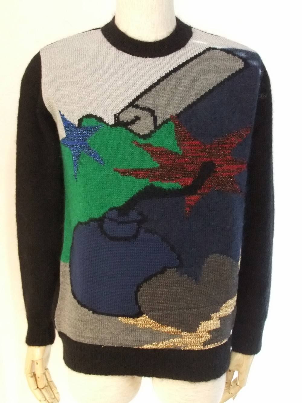 KNIT SWEATER
